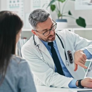 médecin+ patient+micro+radiographie médecin+ patient+micro+radiographie